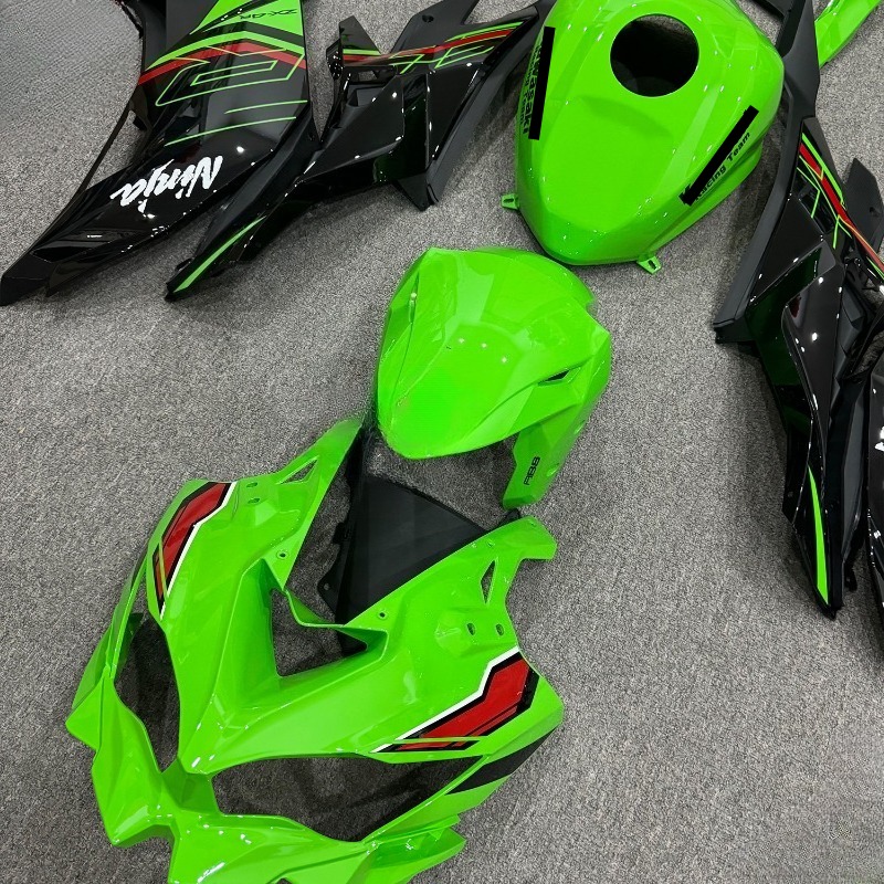 カワサキ ニンジャ400 2018-2025 ABSフルボデ - Motorcycle Gear Full Set のレビューと価格